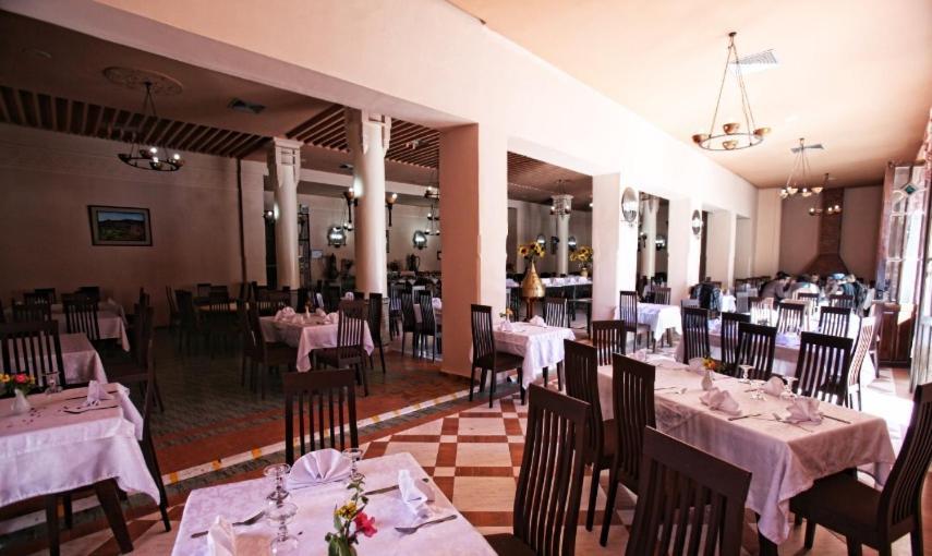 Hotel Club Hanane วาร์ซาเซต ภายนอก รูปภาพ
